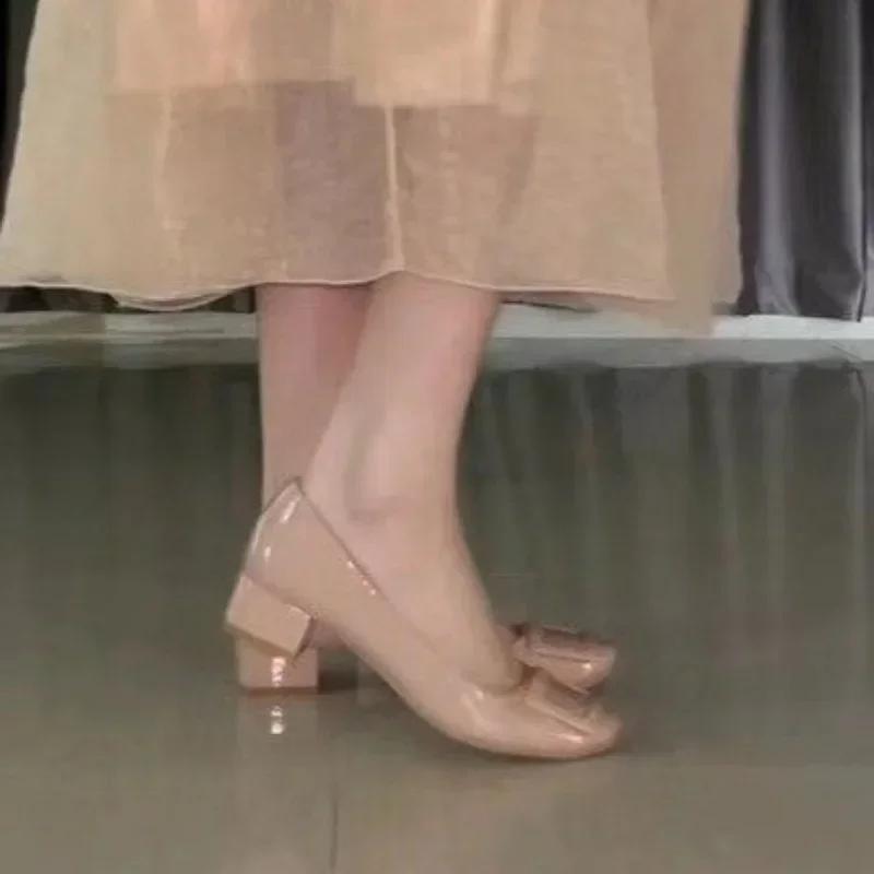Sexy High Heels Shoes Women Spring New Korean Version Square Buckle  Round Toe Women's Shoes Chunky Heels Pumps Zapatillas Mujer