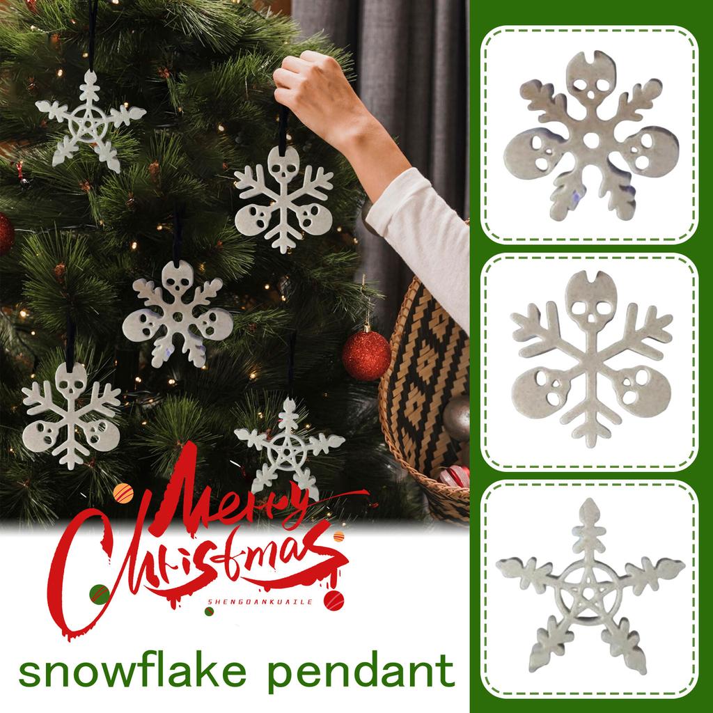 Skeleton Snowflake Tree Jewelry, With A Shape Paired With Snowflake Patterns, Suitable For Decoration And Adding A Unique Festive Atmosphere.