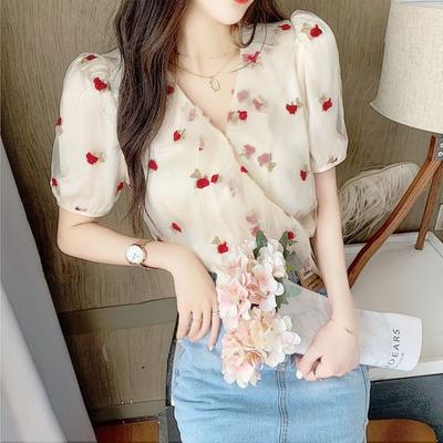 Embroidered Small Shirt Women's Summer Short Sleeved Design V-neck Mesh Top High-end Temperament Fairy Versatile Base Shirt