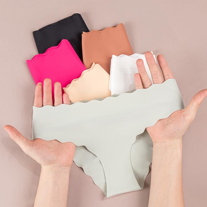 Damen Frühling und Sommer Dünn Sexy Persönlichkeit Wellige Kante Eis Seide Spurlos Atmungsaktiv Unsichtbar Niedrige Taille Slips