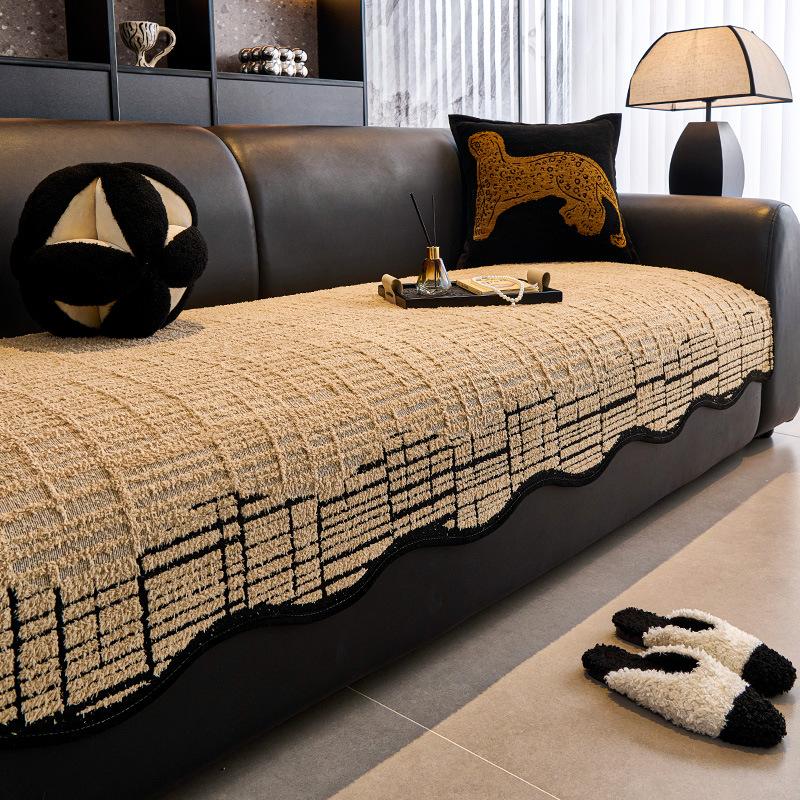Light Luxury Sofa Cover Cloth Thickened Anti Slip High-End Feeling One-Piece Sofa Cushion Cover Autumn And Winter New Style
