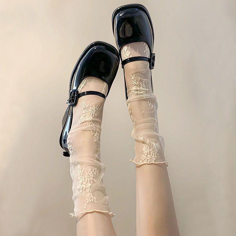 Summer White Mesh Lace Scrunched Women's Mid-Calf Cute JK Crystal Socks