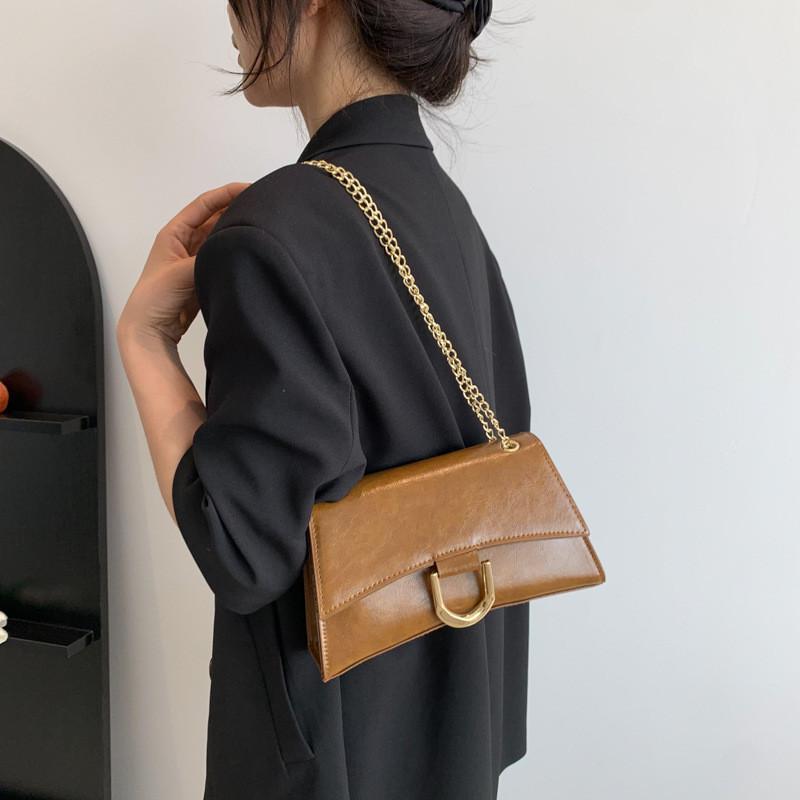 Chain Crossbody Bag Women 2023 Summer New Fashion Bag Women Simple Shoulder Bag Street Trendy Pu Material Small Square Bag