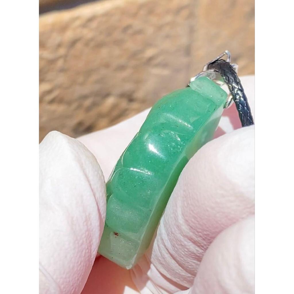 Used Jade nine-tailed fox sculpture pendant necklace natural stone made in India lucky charm amulet good luck power stone