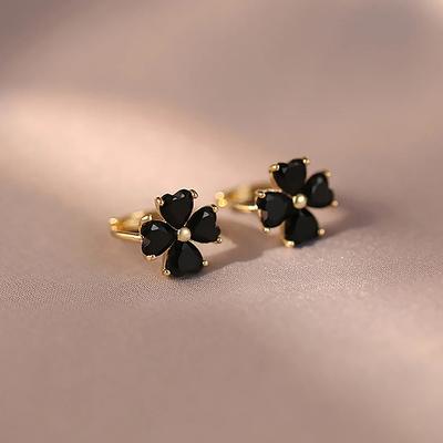 Black Mini Four-Leaf Flower Stud Earrings Women Jewelry Party Accessory
