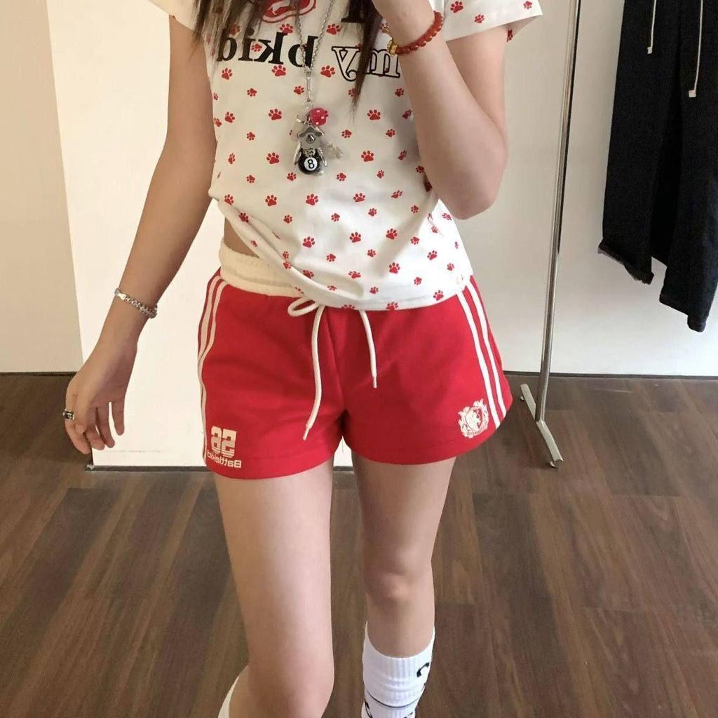 Women's 2026 American Retro Sports Shorts - Summer Letter Print, Loose Fit Hot Pants, Versatile Design