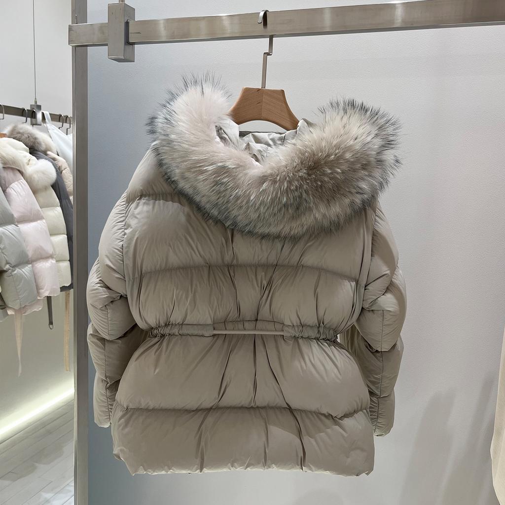 Autumn and Winter New Raccoon Big Fur Collar Hooded Down Jacket Women's Short Loose Waist Thickened Warm Jacket