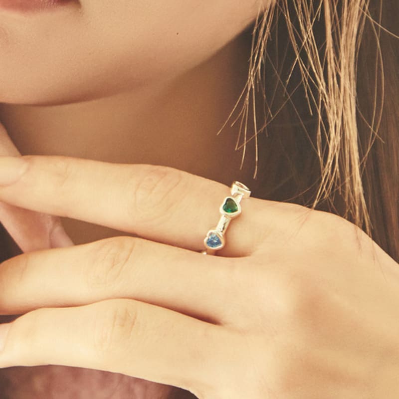 Charmy silver rainbow love-ring