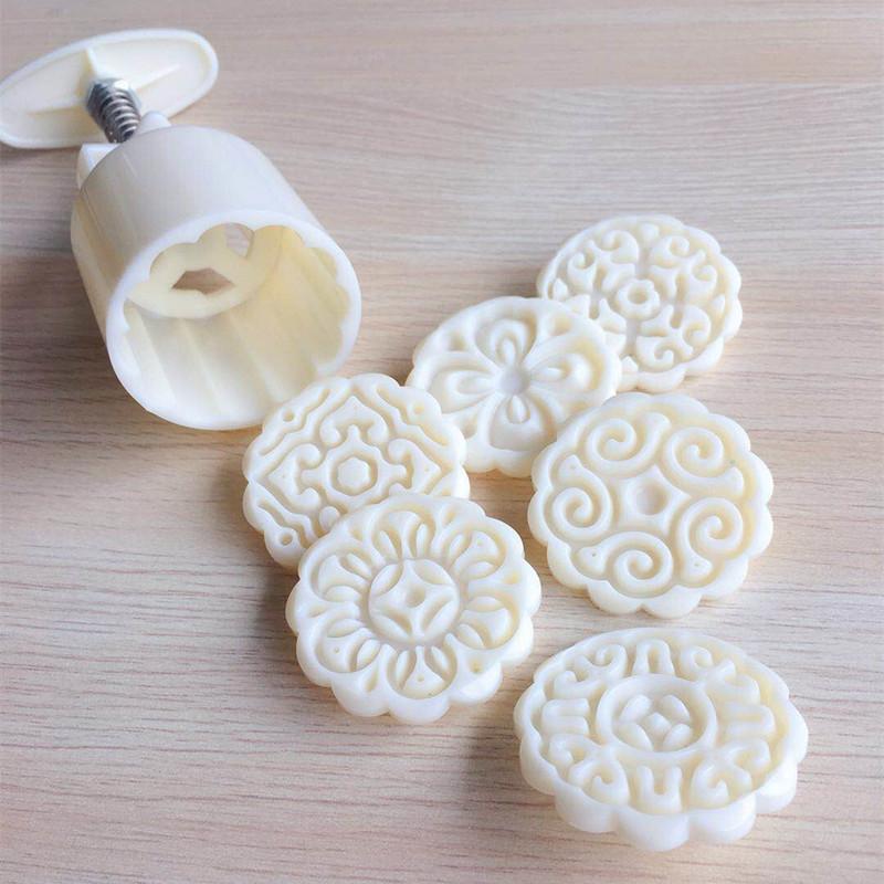 Hot Sale 6pcs Plastic Mooncake Mold Hand-Press Flower Shaped Cookie Mold DIY Baking Tool Pressed Fondant Cookie Moon Cake Cutter 1