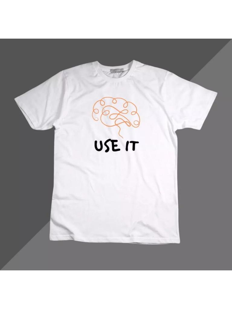 Use Your Brain Puzzle Print T-Shirt - Breathable Short Sleeve Crew Neck Top Suitable for Gym, Training & Casual Wear,