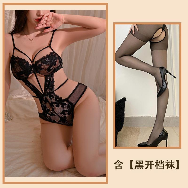 Purple Erotic Underwear, Sexy Lace Hollowed-out Suspenders Show Large Perspective, Free Backless Pajamas, Pure Desire Set