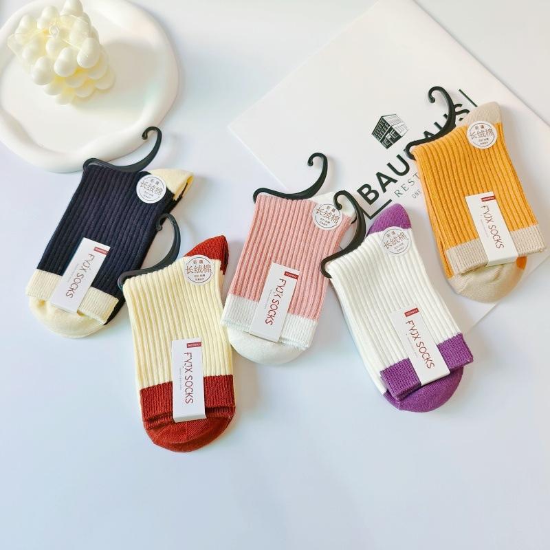Women s Mid-Calf Color Block Cotton Socks - Korean Style, Sweat-Absorbing, Breathable, Spring & Autumn. Women s Mid-calf Spliced Series