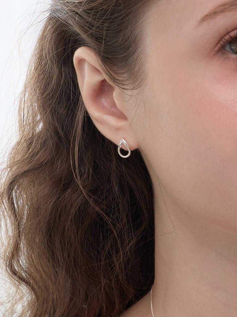 Lucore Silver 925 Twisted Teardrop Stud Earrings