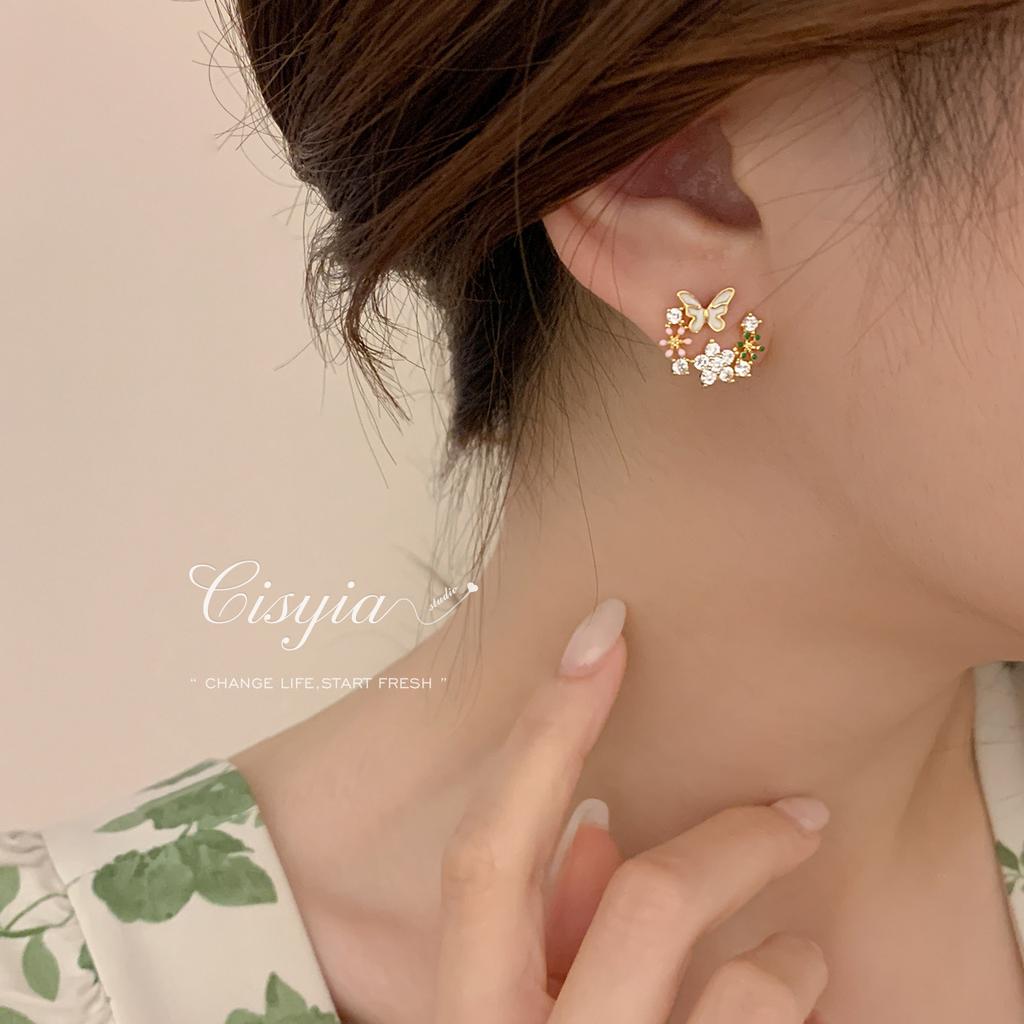 Fashion Exquisite Flower Butterfly Small Fresh Daily Literary Jewelry Birthday Party Lady Temperament Earrings