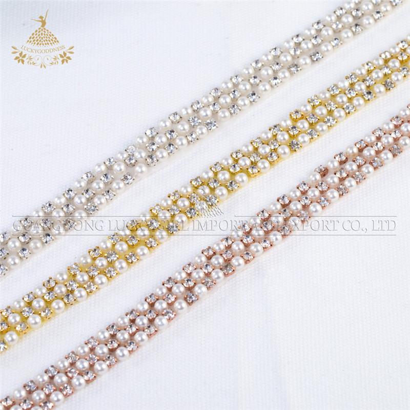 New Arrival Blingbling Yardage Strip Shape Iron on Crystal Rhinestone Break Line Hot Fix Design Patch Pearl Bead Applique