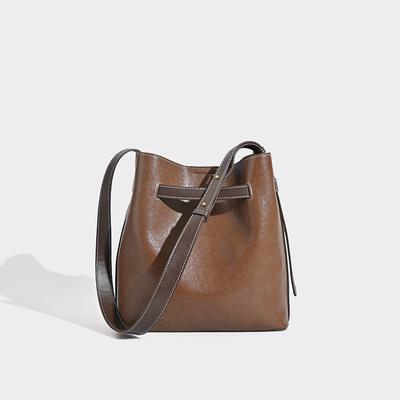 Niche Design Autumn and Winter Small Leather Bag Shoulder Bag Crossbody Bag Bucket Bag Fashion Women's Bag Large Capacity