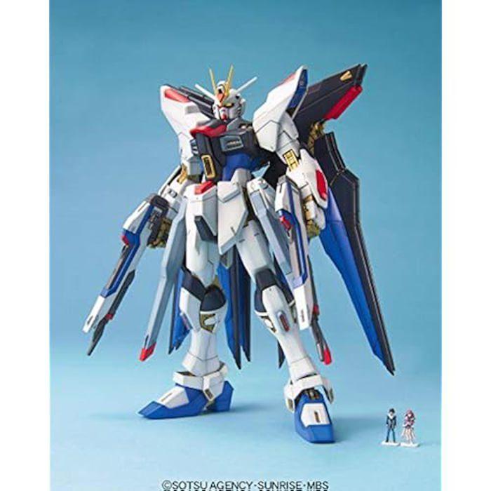 Maquette Gundam - BANDAI SPIRITS - MG 1/100 - Strike Freedom Gundam - 18 Cm