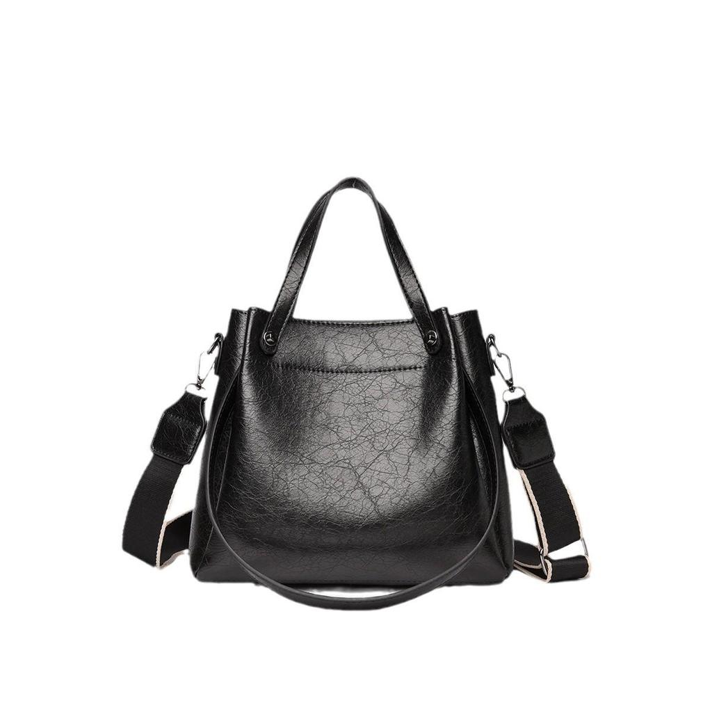 High-End Versatile Retro Women's Large Capacity Bucket Handbag - Winter Style Single Shoulder Crossbody