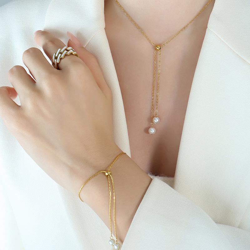 Trendy Imitation Pearl Necklace & Bracelet Jewelry Set - Niche Design Sense