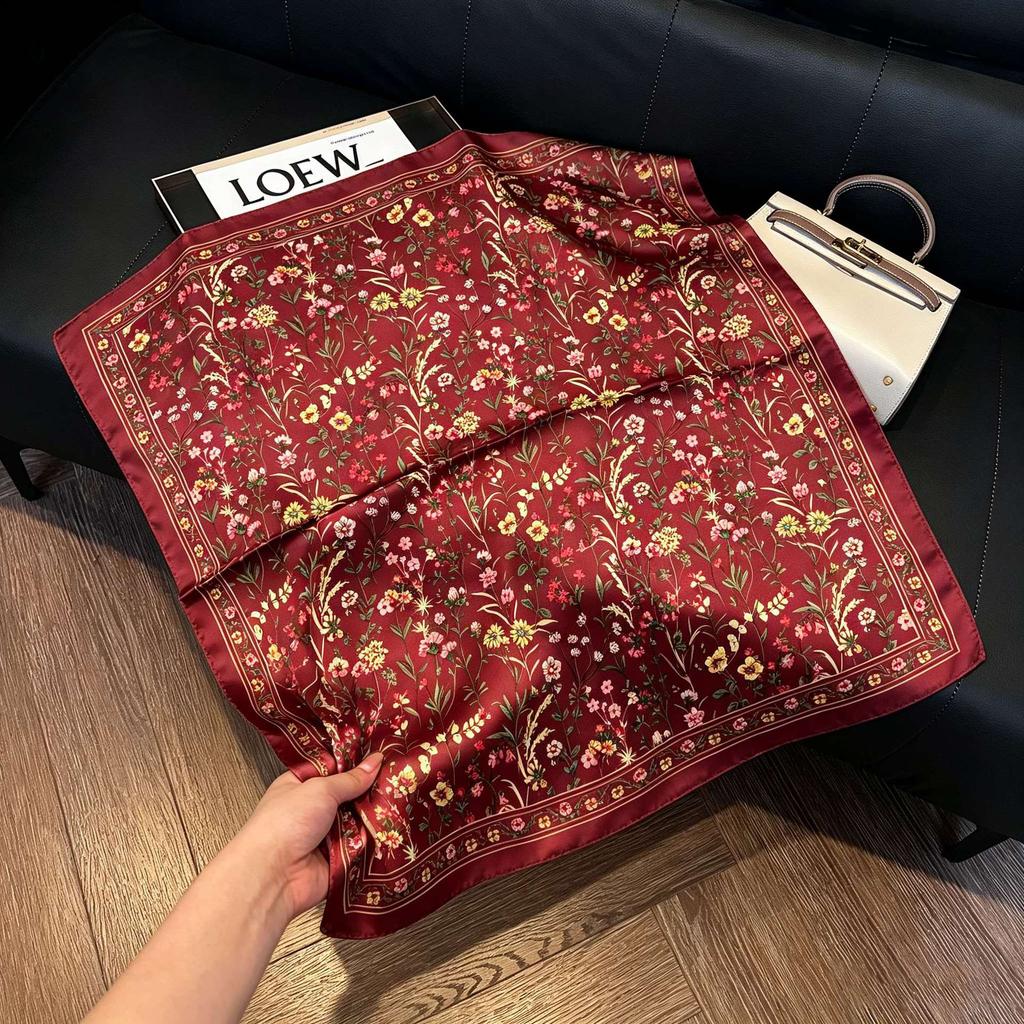 New silk satin 71 * 71 square scarf versatile foreign style simulation silk scarf middle-aged and elderly decorative scarf neck protection silk scarf