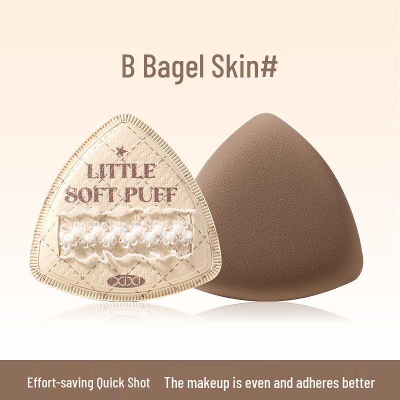 Lilith Dream Triangle Puff: Soft, Non-Caking, Dual Use Foundation Sponge (Dry/Wet Fit)