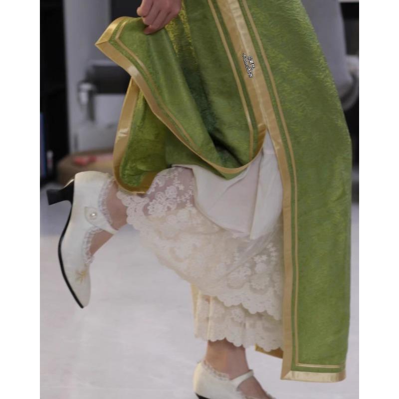 Sweet and Fresh Cropped Pants In Spring and Summer, Loose Oversized Embroidered Patchwork Lace Solid Color Micro Flared Pants