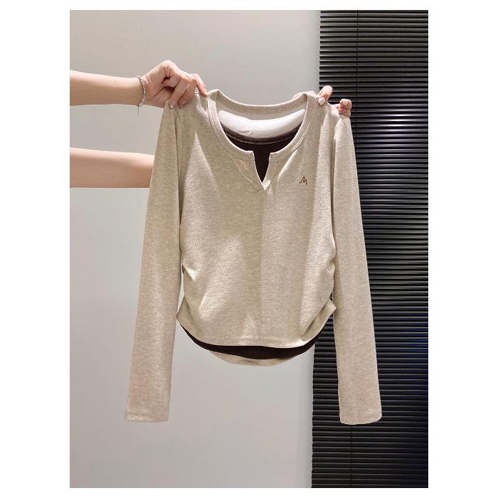 Women's Fake Two-Piece Long-Sleeve T-Shirt - Early Autumn 2025, Slimming High-End Inner Layer, Short Top
