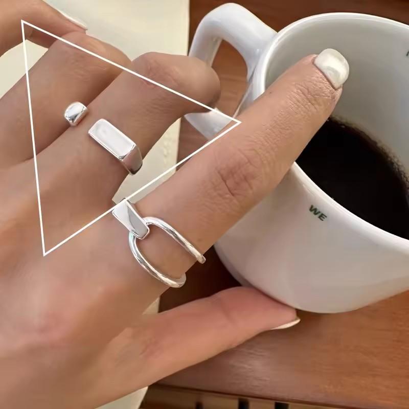 Δαχτυλίδι από Ασήμι 925 Γεωμετρικό Πολυεπίπεδο με Στρογγυλές Χάντρες Γυναικεία Μόδα Punk Τemperament Αντιαλλεργικό Στολίδι Κοσμήματα