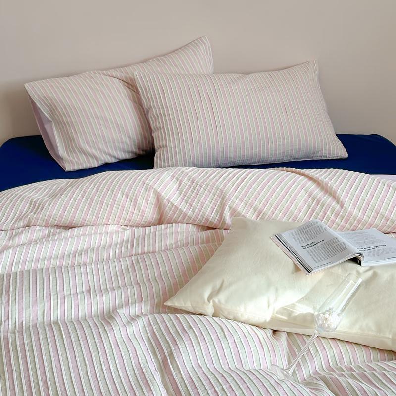 Lilang Aisha Pink Four-Piece Bedding Set