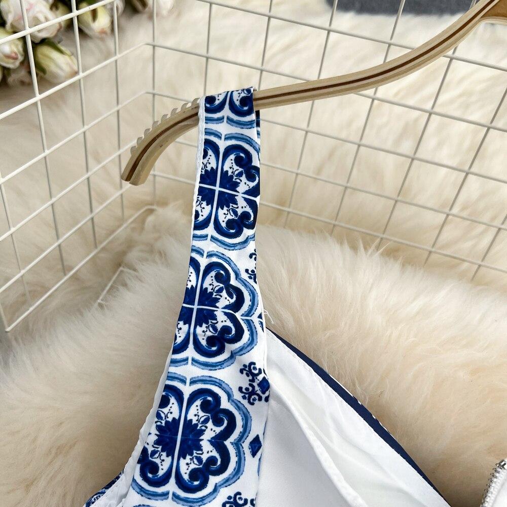 Fashionable Suit Female Casual Celadon Print Concord Vest + High Waist Shows Thin Big Set Skirt Two Pieces