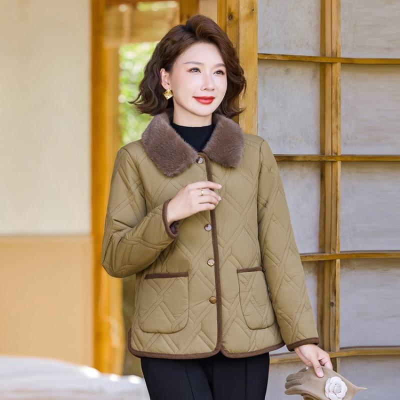 

Стеганая куртка новая стеганая куртка бархатный лацкан женская одежда осень и зима короткая куртка теплая стеганая куртка 5XL [recommended 150-80kg]