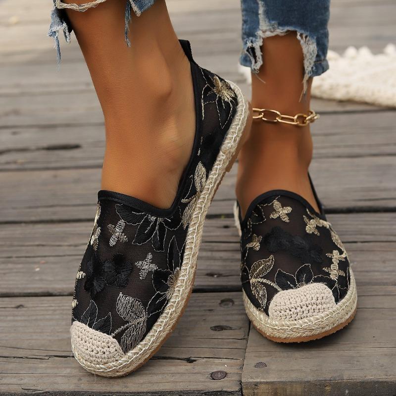 Модные женские туфли-одиночки 2024 года — фото 3