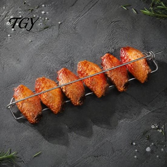 Rust Proof Kitchen Fork Chicken Wing Grill Skewers, Stainless Steel Barbecue Wings Fork, Heat Extended Handle BBQ Resistant Clamping Utensil