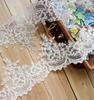 Svadobné čipkované lemy v off-white farbe, Ručne vyrobené DIY svadobné kvetiny do vlasov, Šírka 15,5 cm