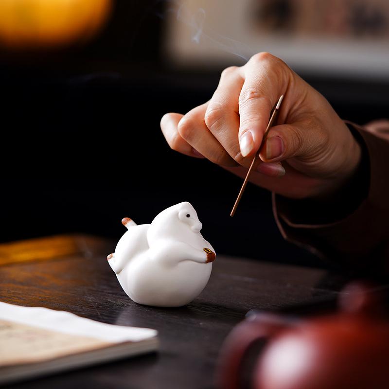 Charming Hand-Painted Pony Ceramic Aroma Burner – Little Tang Horse Incense Holder for Home Decor.