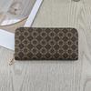 Vintage European & American Women's Long Wallet with Multi-Card Slots and Large Zippered Storage