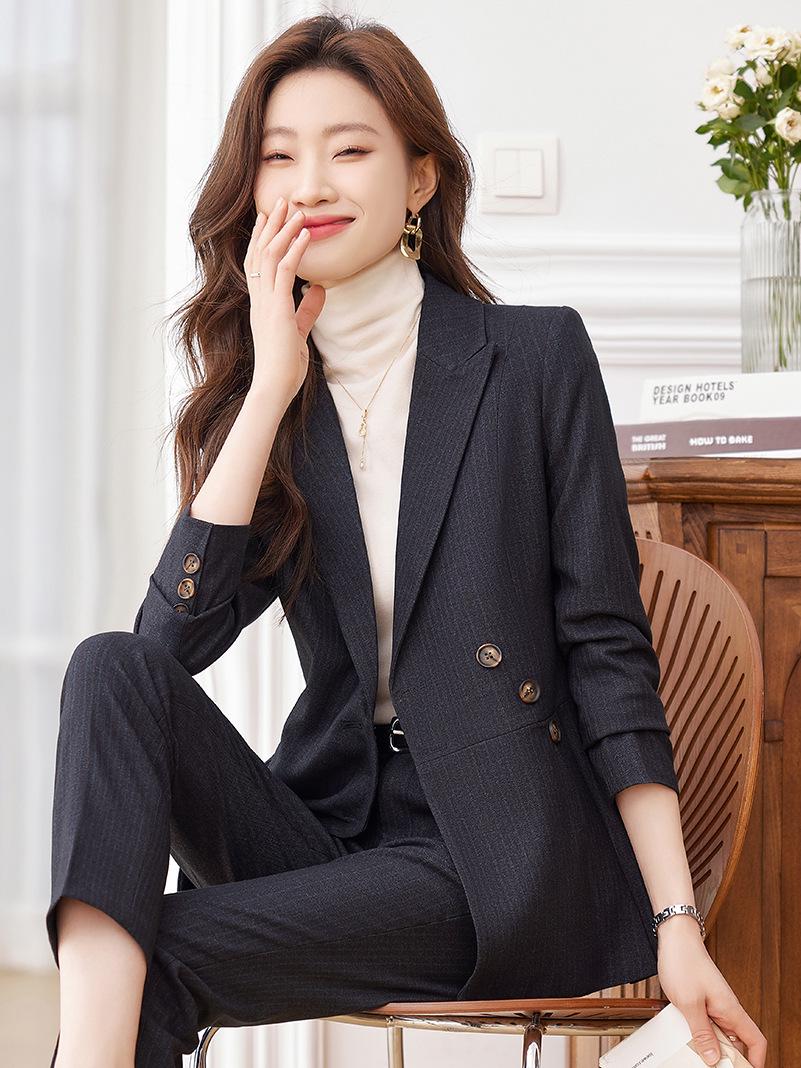 

Women s Striped Suit Set: 2025 Spring/Autumn Formal Workwear for Hotel, Bank, and Front Desk Managers M