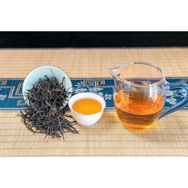 Fenghuang Qing Work Dian Hong Tee China Roter Lijiao Yunnan Uralter Baum Schwarzer Tee