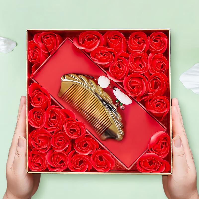 Natural Ox Horn Comb