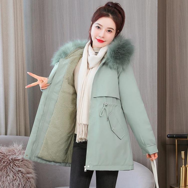 Thickened Loose Fitting Large Collar Plush Parka Jacket for Women Winter New