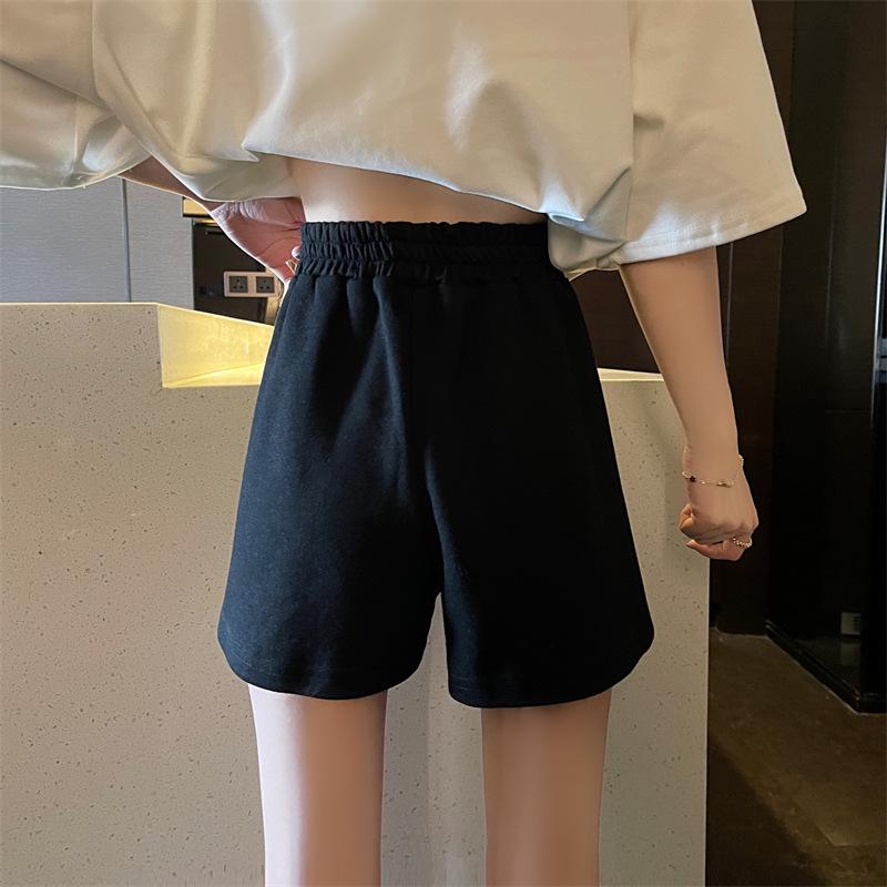 Women's Summer A-Line Wide-Leg Elastic Waist Shorts with Bright Pockets