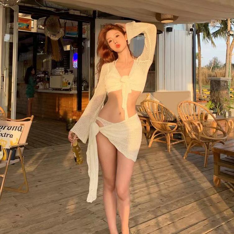 

Сексуальный купальник бикини с вырезами и халтером, 2023: Стройный, Стильный, Четырехкомпонентный Пляжный Наряд для Женщин L бежевый