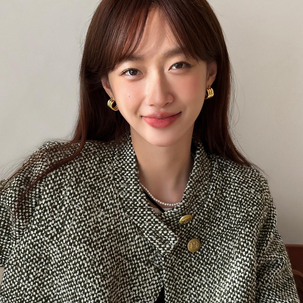 925 Silver Needle Plain Ring Multi-layer Earrings Women's Korean Retro Premium Versatile Earrings Light Luxury Niche Design Ear Buckles