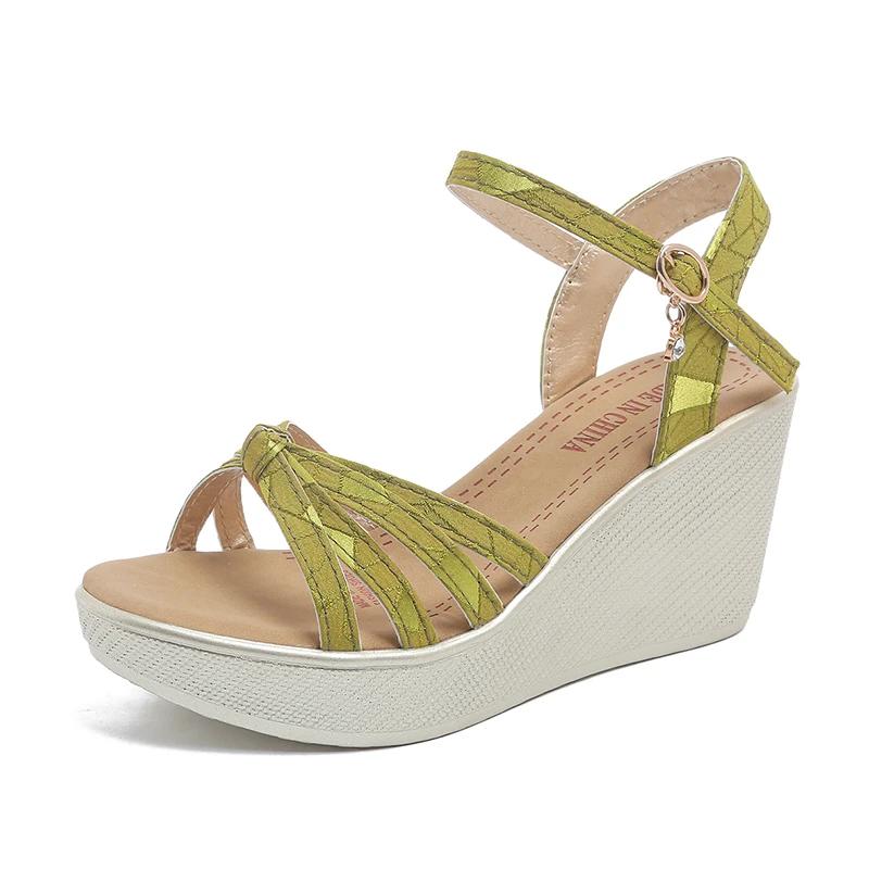 

Большие размеры, летние новые женские сандалии на платформе с принтом, пряжкой, ремешком, римские сандалии, повседневная обувь на танкетке для отдыха, женская 39 зелёный