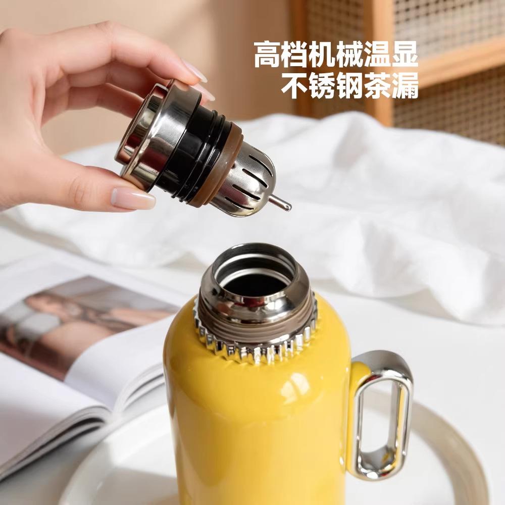 Hot-selling water bottle new lifting beam stew teapot household 111 mechanical temperature display retro portable outdoor thermal insulation kettle