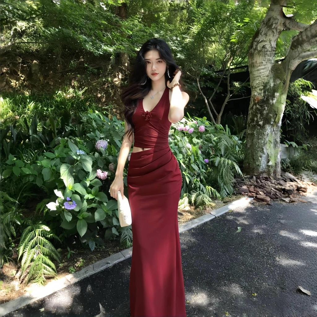Red Flower Halter Neck Dress Women's Summer Dress Dress Pure Desire Slim Skirt Design Hip Wrap Long Dress