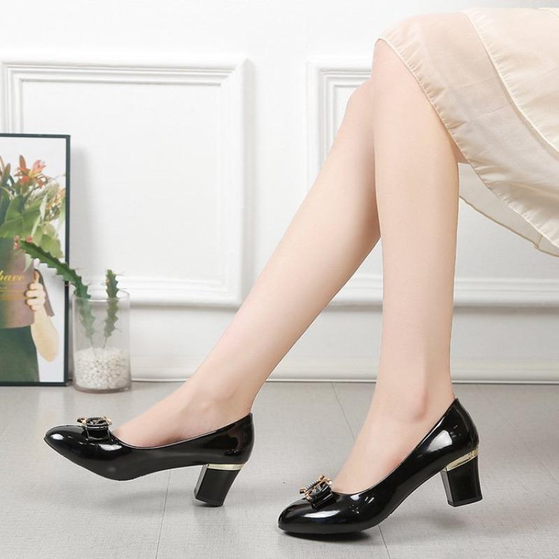 2025 Women's Dress Shoes Patent Leather High Heel Shoes Medium Heel Office Women's  Metal Bow