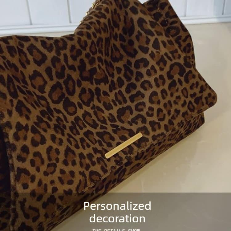 Ladies Gold Zipper Leopard Print Crossbody Bag