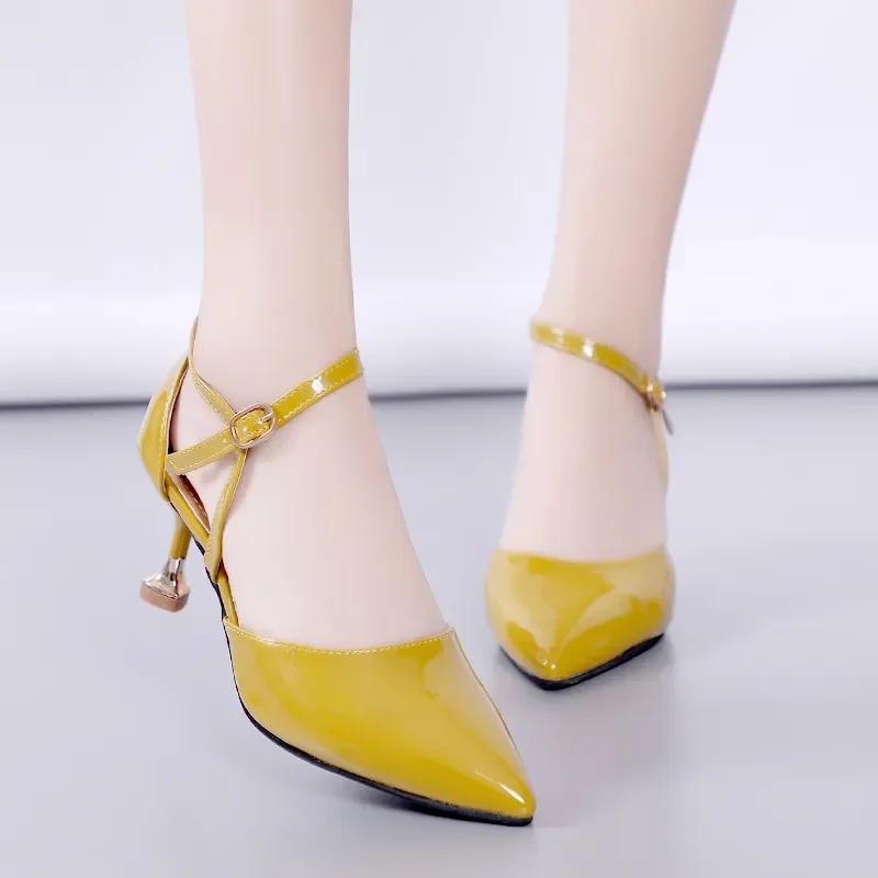 Fashion Womens Shoes Brand Yellow Open Toe Comfort Mid Heel Pumps Spring Summer High Heel Party Banquet Shoes Lady Elegant Black Sandals