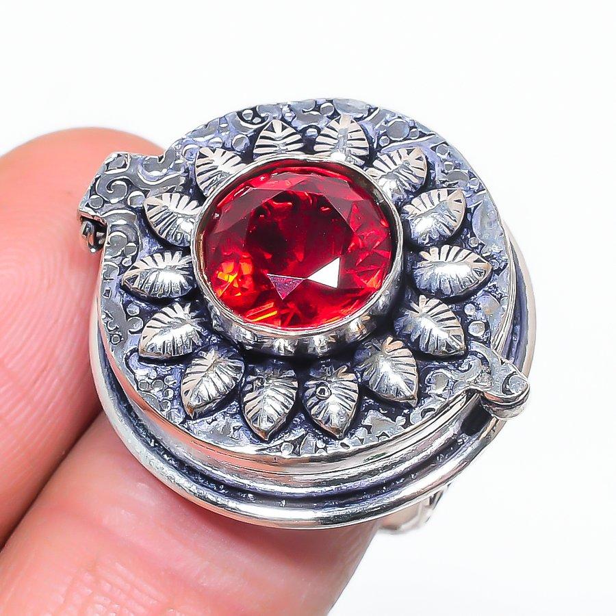 

Natural Garnet Gemstone Handmade 925 Sterling Silver Jewelry Ring Size 8 b3c57